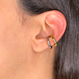 Aro tipo oreja con forma de puño