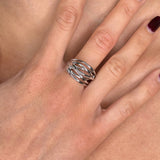 Wave Twist Ring