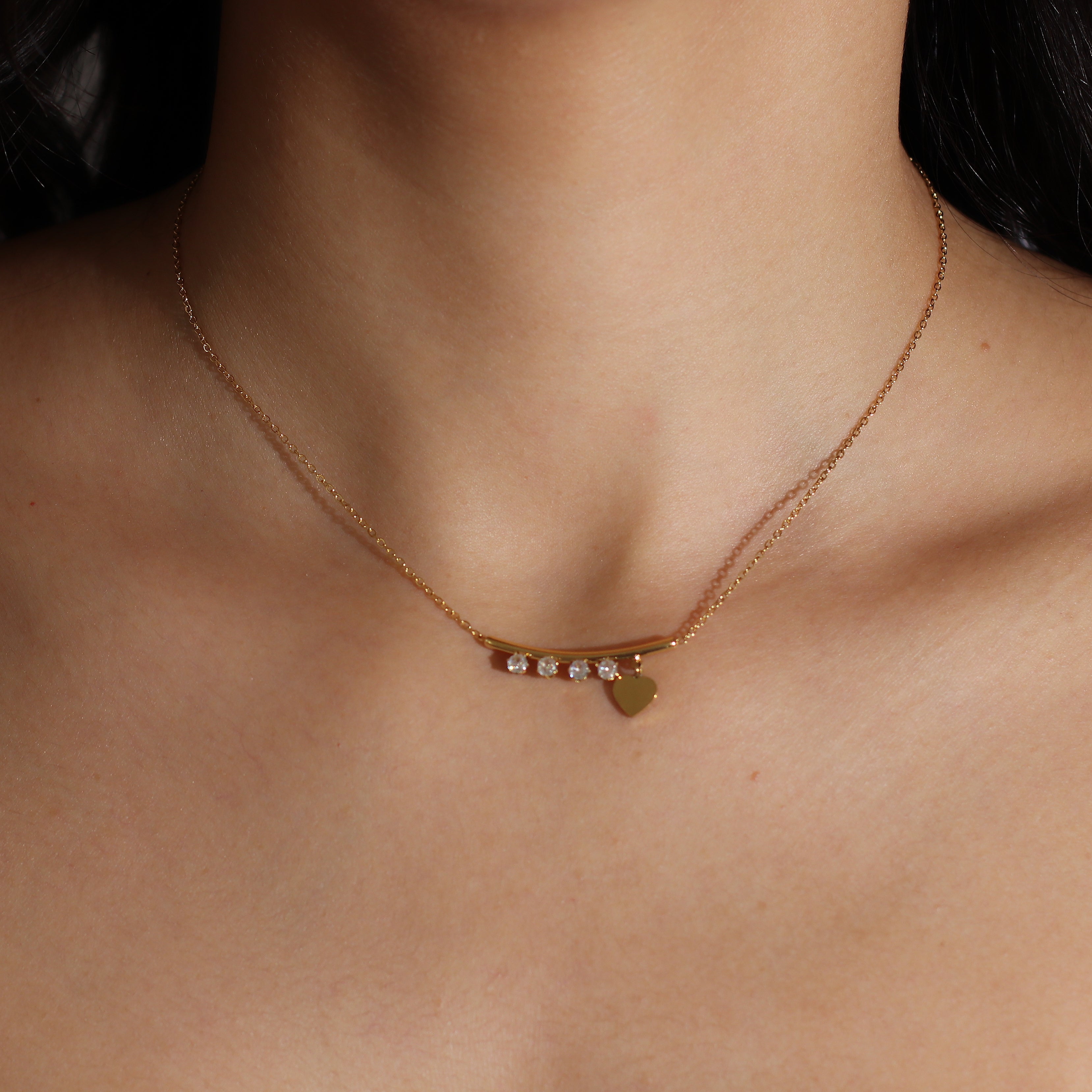 Collar de corazón ligero