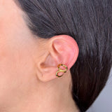 Brazalete de oreja con ondas doradas