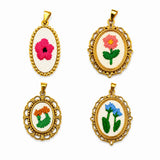 Charm Ricamo